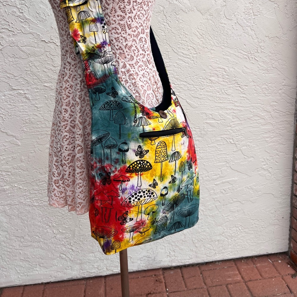 Tye Dyed Mushroom crossbody bag